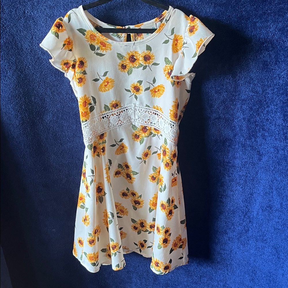 Cream Sunflower Dress-Girls Size 8